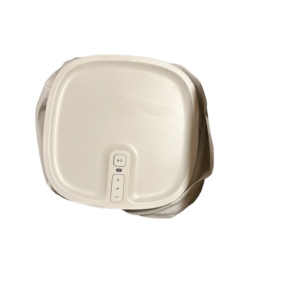 SONOS Play:1 - Excellent Condition/Like New! - Picture 2 of 8